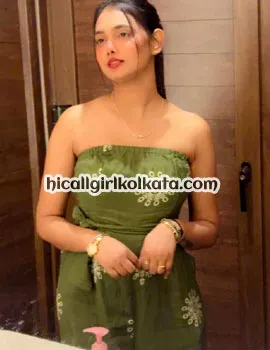 Attractive independent escort Kolkata close-up